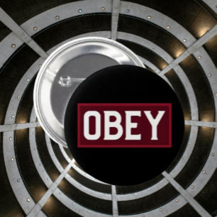 Botón de tipografía de caja roja OBEY – Streetwear