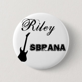 Botón del tamaño estándar de Riley Sbrana
