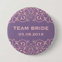 botón Morado Victoriano Floral Swirl Team Bride