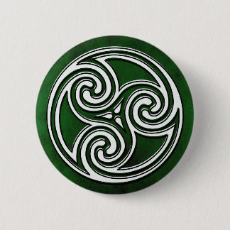Botón verde de Triskelion del nudo irlandés