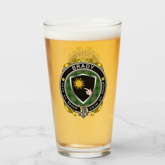 Brady Irish Shield Beer Glass (Anverso (lleno))