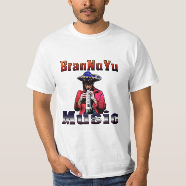 BranNuYu jugando camiseta de melodica (Anverso)