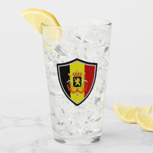 Brazos con cubierta de bandera de Bélgica