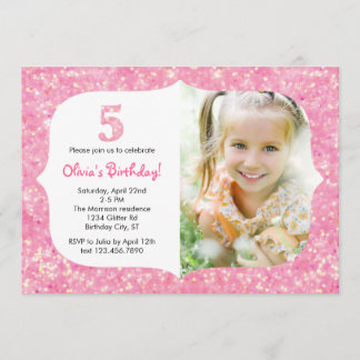 Brilla la quinta invitación del cumpleaños
