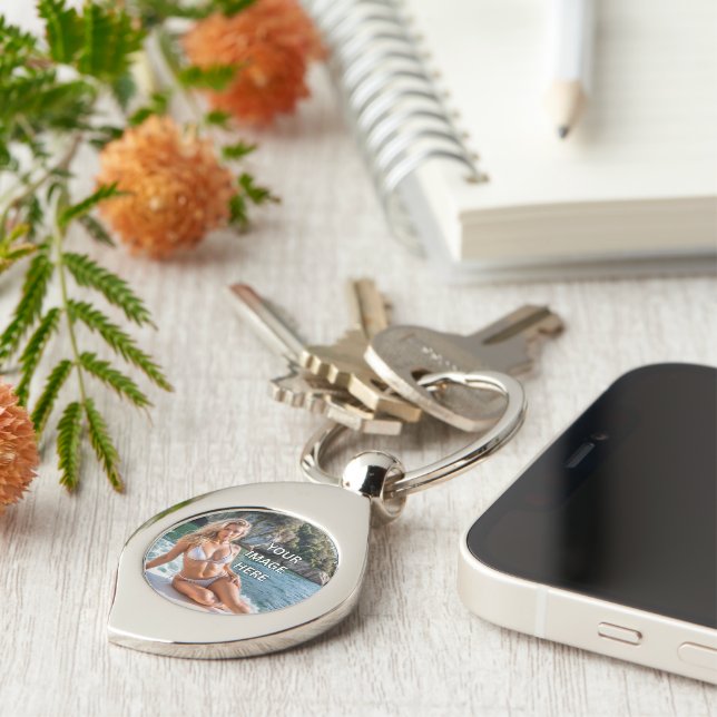¡BRILLA! 🔑 Llavero de Metal Personalizable – Agre (Lateral)
