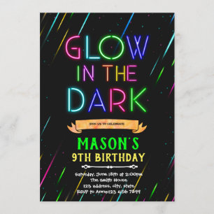 Brillo en la oscura invitación de cumpleaños
