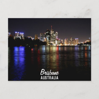 Brisbane en la tarjeta postal nocturna