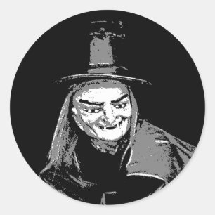 Bruja de Halloween en etiqueta fea del nombre del