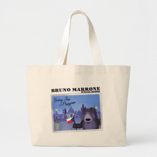 Bruno en la bolsa de asas de Praga