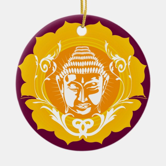 Buda hace frente al ornamento (Frente)