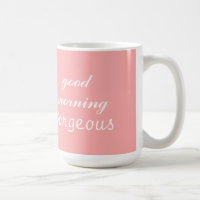 Buenos días magnífico café rosa taza de cerdo