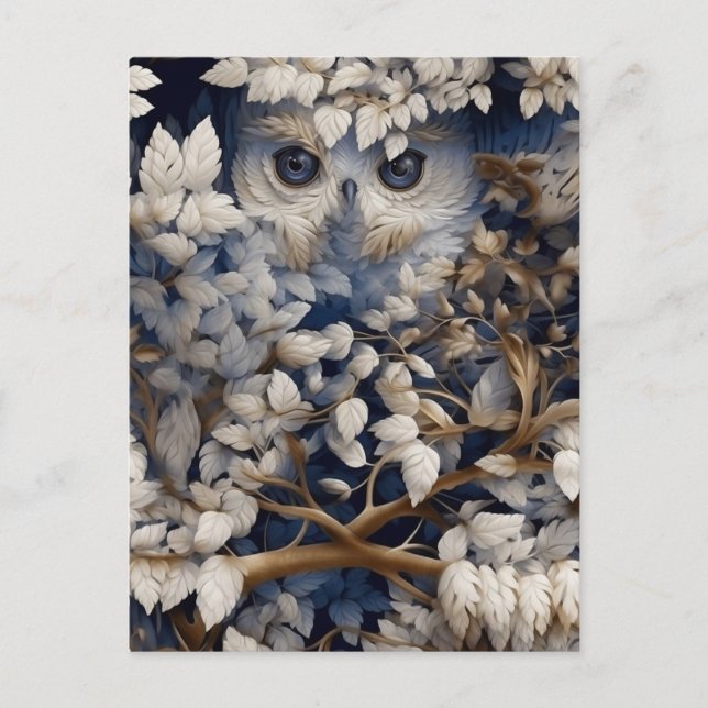 Búho blanco escondiéndose en la postal forestal (Anverso)