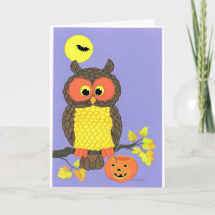 Búho en tarjeta del personalizable de Halloween