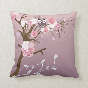 Búho en una almohada de MoJo del americano del