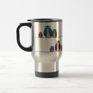 Búhos en la taza del viaje del alambre