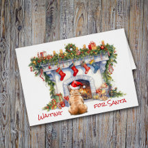 Bulldog francés espera chimenea de Santa Navidad