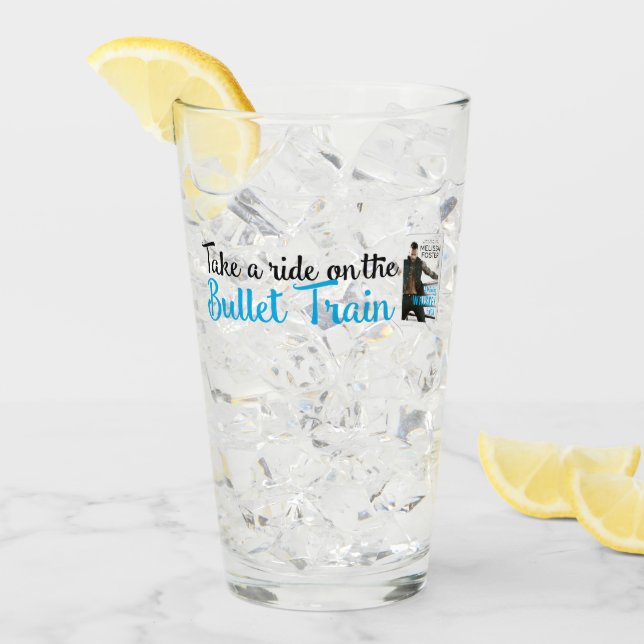 Bullet Whiskey Toma Un Viaje Bebiendo Vidrio (Anverso (hielo))