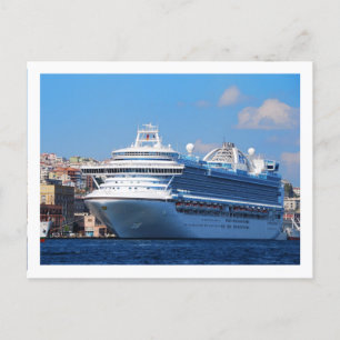 Buques de crucero con postal de Estambul