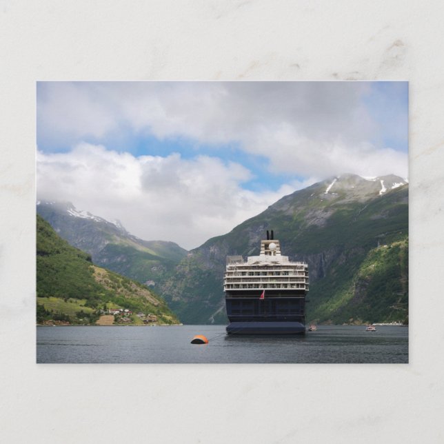 Buques de crucero en la postal Geirangerfjord (Anverso)
