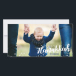 Burbujas de nieve Feliz tarjeta de fotos de Hanukk<br><div class="desc">La elegante tarjeta de fotos Happy Hanukkah Bubbles Snow Bubbles es perfecta para el envío de su tarjeta en esta temporada de vacaciones. Tiene accesorios que coinciden.</div>