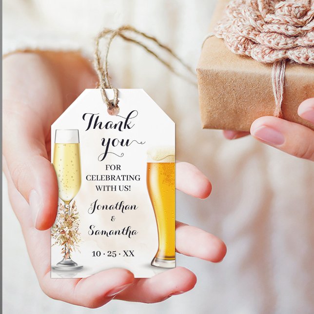 Burbujas y breves Eucalyptus otoño Favor Etiqueta (Bubbles & Brews Fall Eucalyptus Autumn Favor Tag, Champagne and Beers Couples Shower)