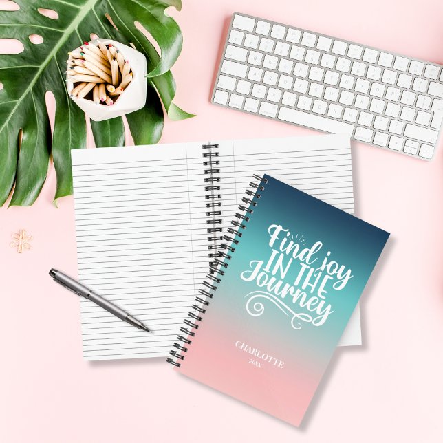 Buscar Diario Inspirador positivo de Joy Pastel (Personalized Name 2024 Journal Planner Notebook "Find Joy In The Journey" Typography Motivational )