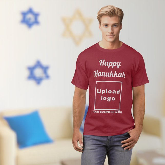 Business Hanukkah saludo en la camiseta de Maroon (Hanukkah greeting, business name and logo on maroon t-shirt)