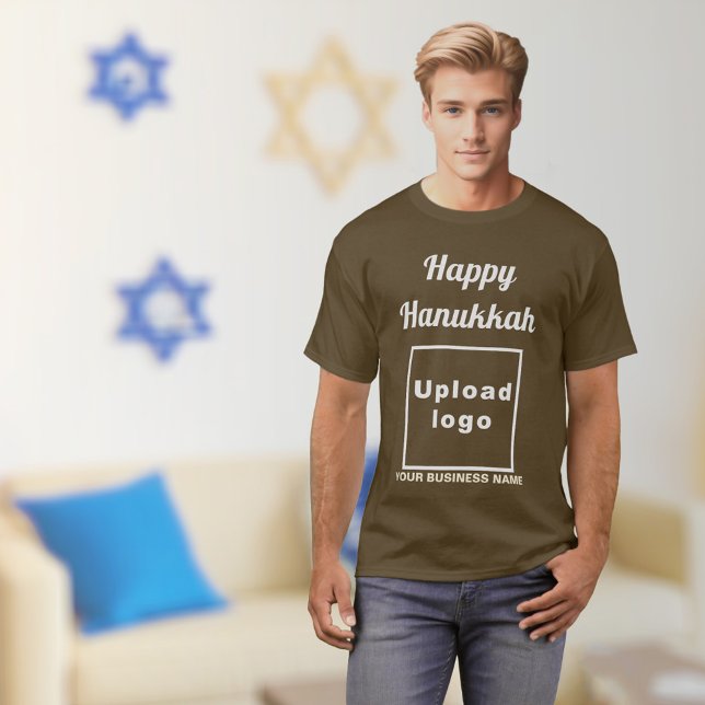 Business Hanukkah saludo en la camiseta marrón (Hanukkah greeting, business name and logo on brown t-shirt)