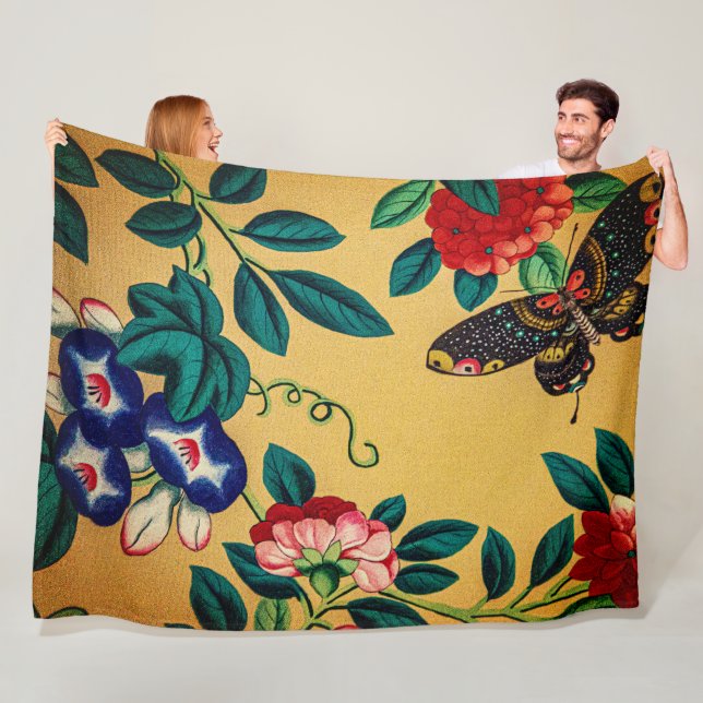 Butterfly with a bush woven polar blanket (In situ)