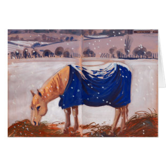 Caballo blanco en la nieve