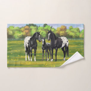 Caballos Appaloosa Negros En Pastel De Verano
