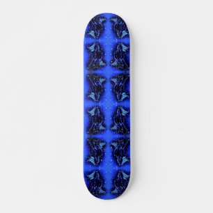 Caballos Blue Skateboard Corriendo A La Luz De La