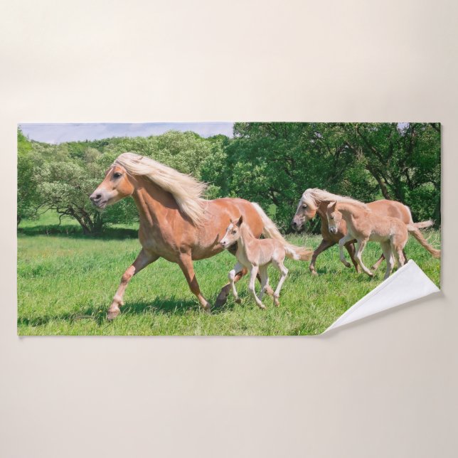 Caballos de Haflinger con estúpidos y divertida fo (Toalla de baño)