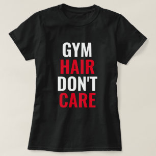 Cabello de gimnasia no le importa la camiseta de l