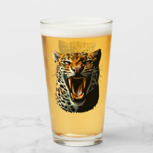 Cabeza de ataque ruidosa de leopardo