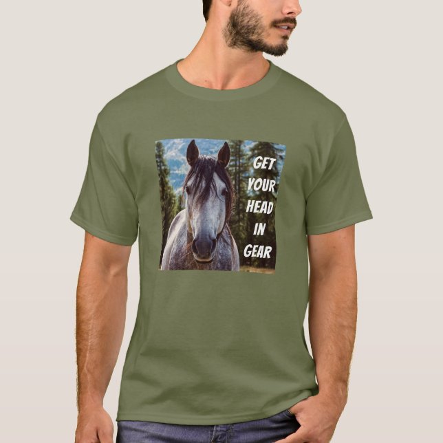 Cabeza en la camiseta de Gear (oscura) (Anverso)