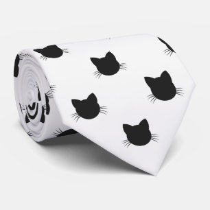 Cabeza negra de gato, corbata de cuello