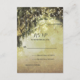 Cadena de luces árbol musgoso boda RSVP