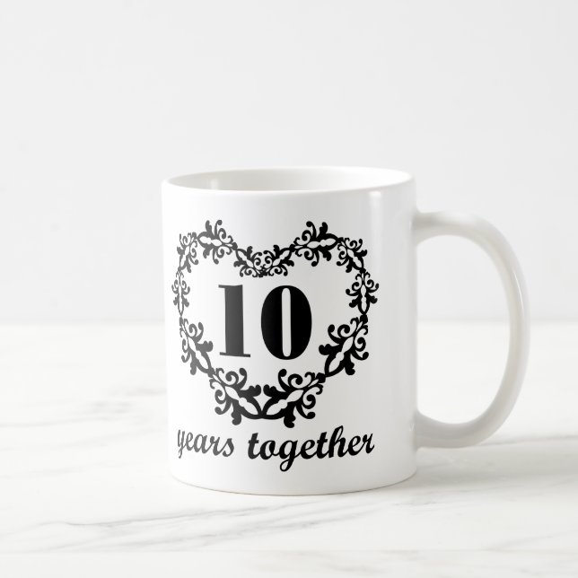 Café 10mo Taza del regalo del corazón de los años del (Derecha)