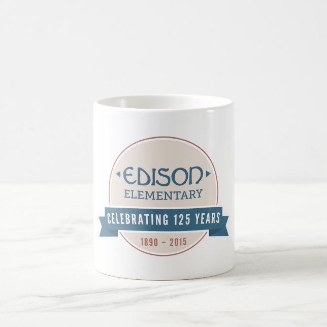 Café 125a taza del aniversario de Edison (Centro)