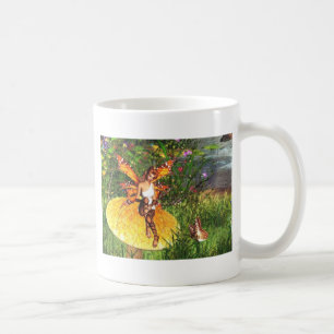Café aguardar la taza de la hada del otoño