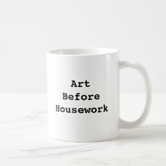 Café Arte antes de la taza del quehacer doméstico
