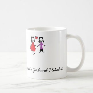 Café Besé una taza de la lesbiana del chica