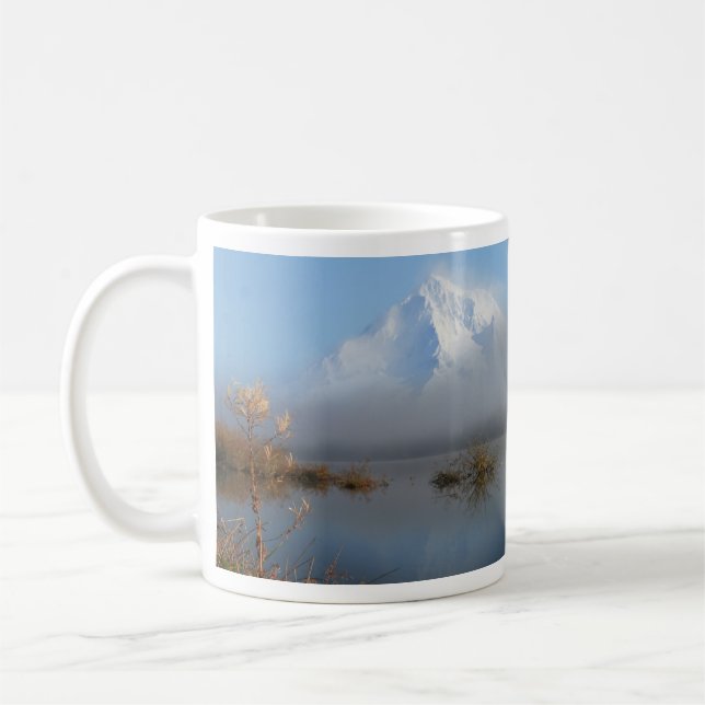 Café Capilla de Mout y taza de Roslyn (Izquierda)