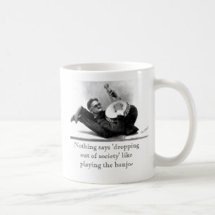 Café "cayendo taza de la sociedad"