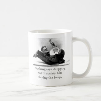 Café "cayendo taza de la sociedad"