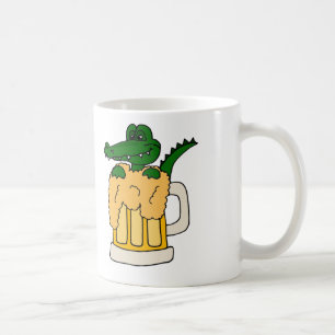 Café Cocodrilo en taza de cerveza