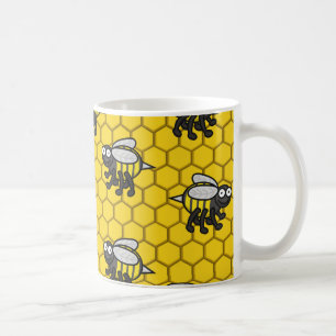 Café Cubierto en la taza 2 de las abejas
