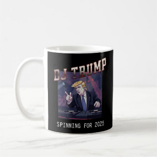 Café DJ Trump en la taza de los tornados