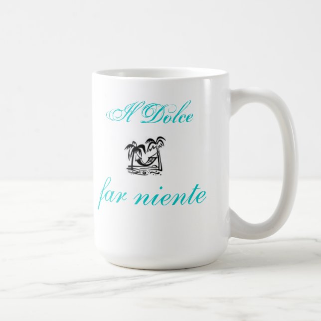 Café ¡dulce de la taza del niente lejano de IL Dolce…! (Derecha)